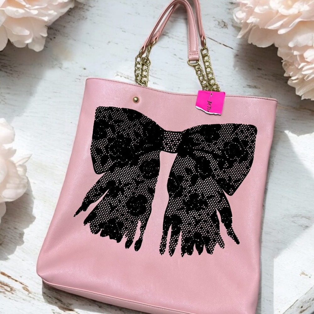 *RARE* Betsey Johnson blush bow tote NWT